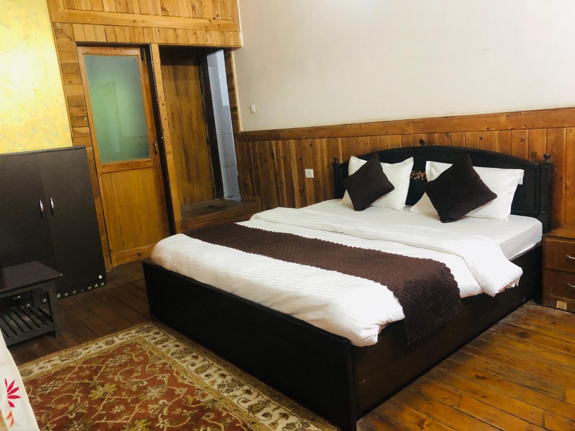 The Canadian Woods Resort Nainital Zewnętrze zdjęcie